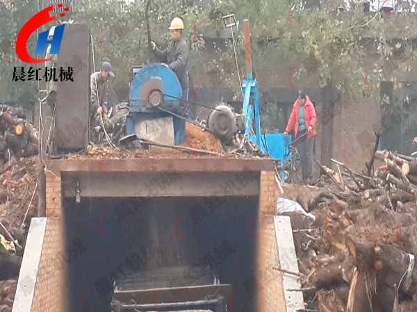 吉林木屑粉碎機使用現(xiàn)場