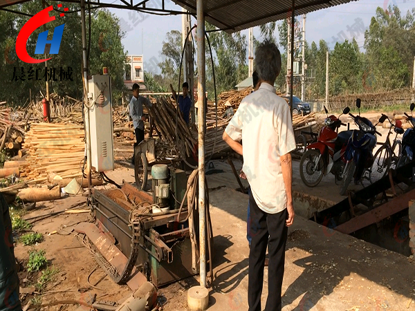 山西電動木材削片機(jī)使用現(xiàn)場